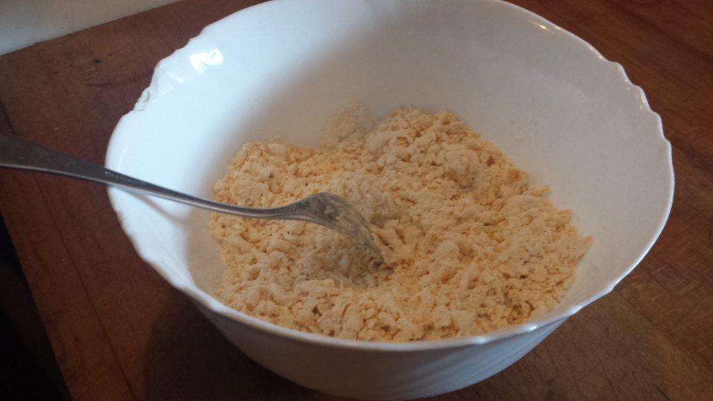Mlečni Močnik Moje Mame, recept, odlična jed, ki jo skupaj z vami pripravljamo na kulinaričnih delavnicah, kuharskih tečajih ali kulinaričnih teambuildingih v Klub Gurmanov Skaručna
